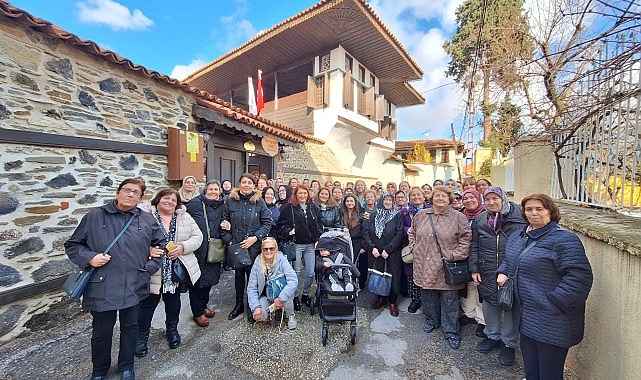 Manisalı Bayanlar Kula’nın Tarihi ve Doğal Güzellikleriyle Buluştu