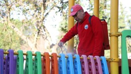Menderes’te Parklar Dezenfekte Edildi