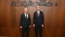 Mustafa Bozbey’den Lider Taban’a Ziyaret