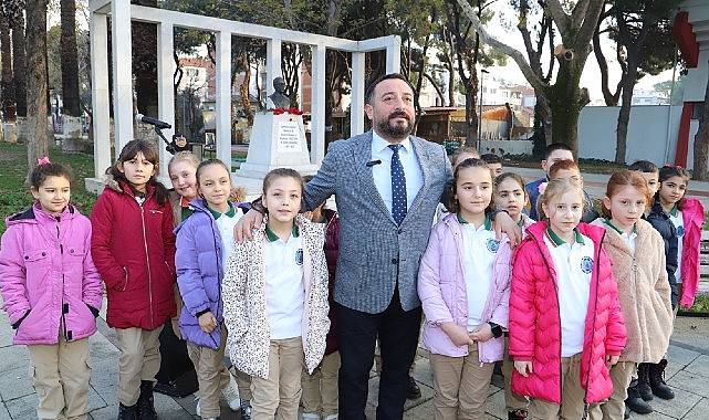 Ödemişli Başbakan, mevt yıl dönümünde memleketinde anıldı
