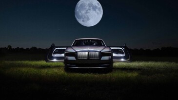 Rolls-Royce 2024 yılında özel üretimde rekor kırdı