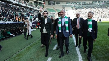 Togg, Bursaspor’un tribün ve şort sponsoru oldu