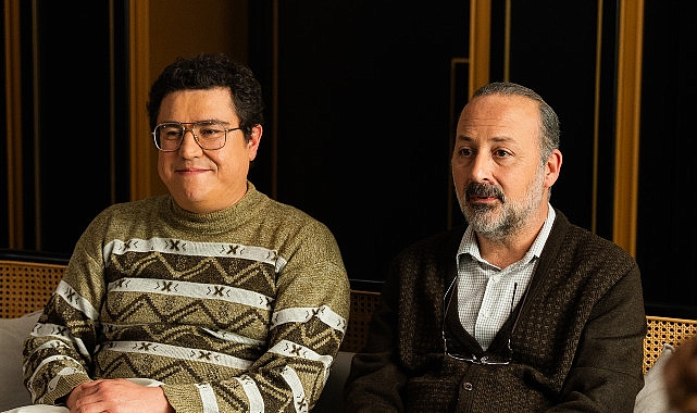 Tolga Çevik ve İbrahim Büyükak’ın Başrollerini Paylaştığı Yeni Güldürü Sineması ‘Kalender Pide’ Yakında Disney+’ta!