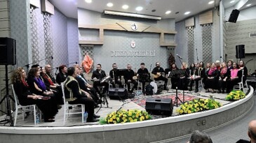 Türkülerle Barış: İzmir Barosu’ndan unutulmaz gece