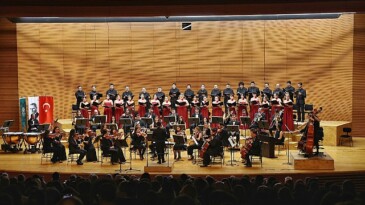 Yeni yıla özel süper konser