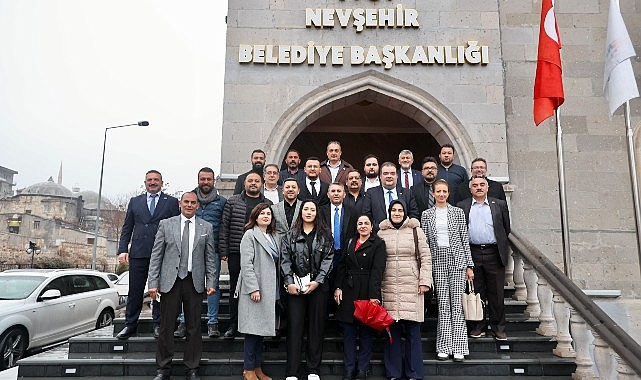 Anahtar Parti Heyetinden Lider Arı’ya Ziyaret