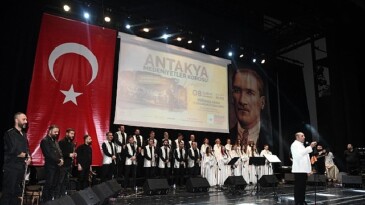 Antakya Medeniyetler Korosu’ndan his dolu konser