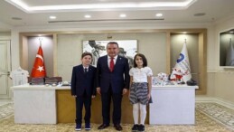 Antalya’da 23 Nisan Coşkusu ve Çocuk Başkan Devri