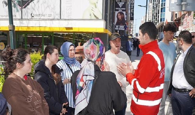 Avcılar’da Deprem Sonrası Yoğun Çalışmalar ve Dayanışma Örnekleri