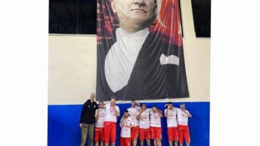 Ayvalık Belediyesi Özel Çocuklar Eğitim Evi Spor Takımlarından Büyük Başarı