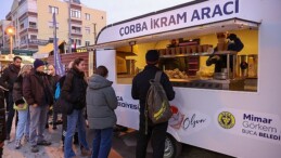 Bucalılar sıcak çorba ikramından mutlu kaldı