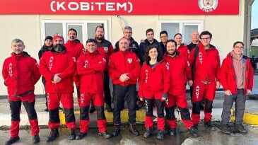 Büyükşehir İtfaiyesi’nden AKUT’a eğitim