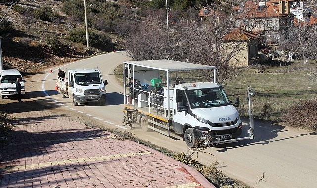 Büyükşehir’den Korkuteli’nin mahallelerinde ağır çalışma