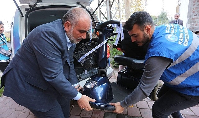 Canik’ten Vatandaşlara 17 Alanda Tıpkı ve Nakdi Dayanak