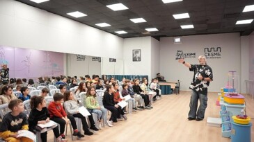 Çeşme’de Sömestr Coşkusu: Çocuklar tatilin keyfini doyasıya yaşadı!