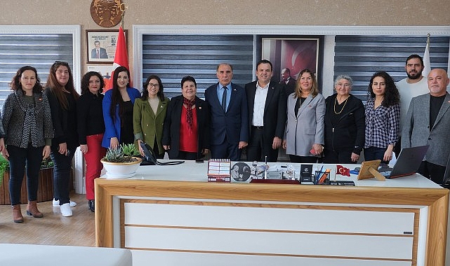 CHP İlçe idaresinden Lider Vekili Semih Top’a ziyaret