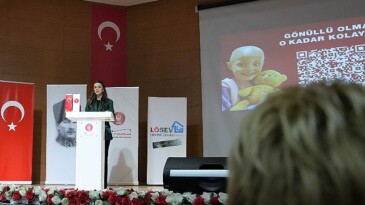 Çocuk Sıhhatinde Hakikat Bilinen Yanlışlar Anlatıldı