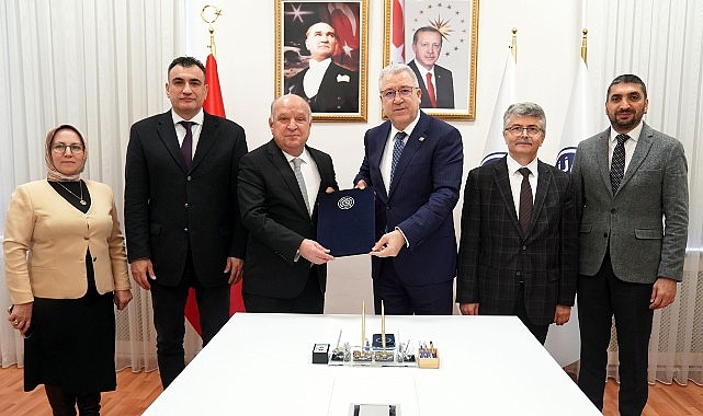 Ege Üniversitesi ile İŞKUR ortasında “İŞKUR Gençlik Programı” protokolü imzalandı