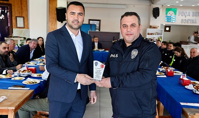 Foça Eski Emniyet Müdürünü Yeni Misyon Yerine Uğurladı
