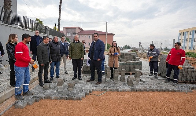 Gaziemir’in yollarında ağır çalışma