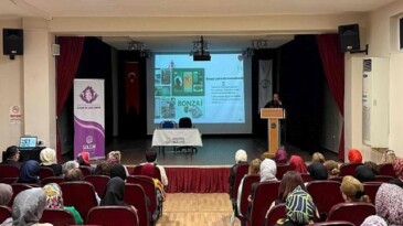 Gölcük Belediyesi’nden Anneler İçin Narkotik Semineri