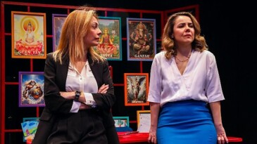 İstanbul Büyükşehir Belediyesi Kent Tiyatroları, tiyatro döneminin yeni haftasında 14 oyunla seyirci karşısına çıkıyor