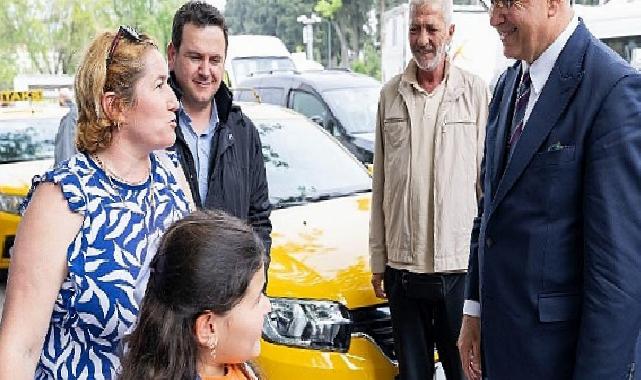 İzmir Büyükşehir Belediye Başkanı Dr. Cemil Tugay Buca’da Sahada Çalışmaları İnceledi