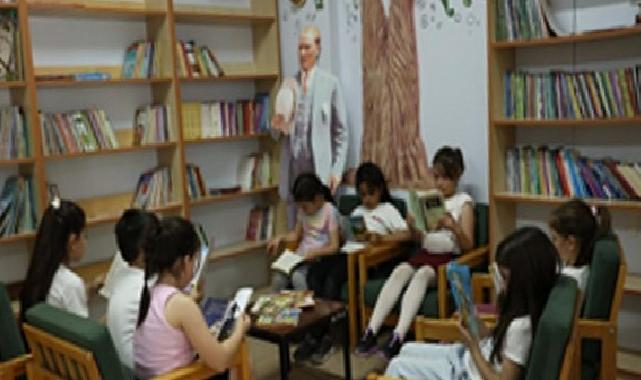 İzmir Büyükşehir Belediyesi’nden Çocuklar İçin Güzel Bir Hediye: Okul Çevresi ve İç Mekanlara Yenilikler