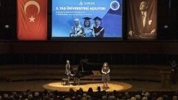 İzmir’de 60 yaş ve üzerindekiler üniversiteli oluyor