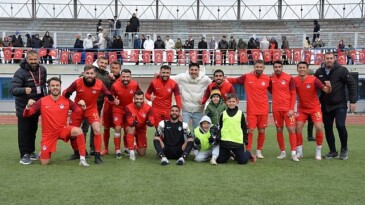 Kahramankazan Belediyespor, meskeninde karşılaştığı Polatlıspor’u 7-0’lık skorla mağlup etti.