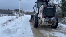 Kandıra’da Kardan Mahsur Kalan Gebe Bayanın İmdadına Belediye Takımları Yetişti