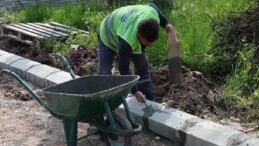 Kartepe Belediyesi Fen İşleri Müdürlüğü’nden Acısu Mahallesi’nde Parke Onarım Çalışmaları
