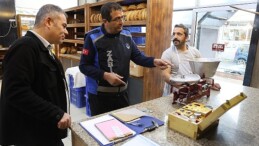 Kartepe’de Hamur Terazileri Kontrolden Geçirildi