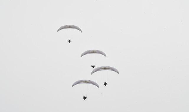 Katar Paramotor Milli Takımı’ndan İznik Belediye Başkanı’na Teşekkür Ziyareti