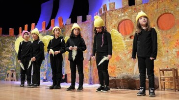 Keçiören’de Çocuklar İçin Tiyatro Vakti