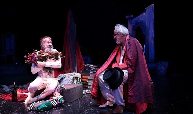 Kentin Tiyatrosu “Kuğunun Şarkısı” Oyunuyla Ataşehir’de