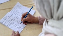 Konak Belediyesi Kadınlara Yönelik Okuma-Yazma Kurslarıyla Güçleniyor