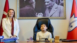 Konak Belediyesi’nden Unutulmaz 23 Nisan Kutlaması: Çocuklar Sırayla Belediye Başkanı Oldu