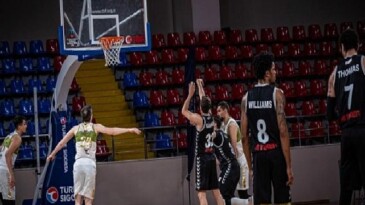 Konya Büyükşehir Belediyespor Play-Off Yolunda Başarılı