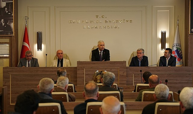 Lider Türkmen Muhtarlarla Buluştu, Sıkıntıları Dinledi
