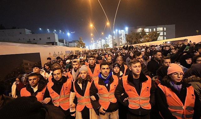 LÖSEV’in Kanseri Yenen Mücadeleci Gençleri Sarsıntısı Unutmadı