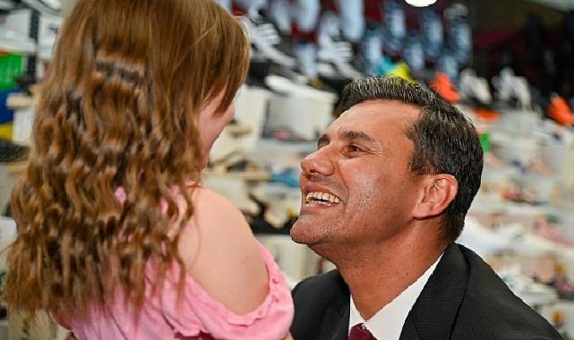 Manisa Büyükşehir Belediye Başkanı Ferdi Zeyrek’ten 23 Nisan Ulusal Egemenlik ve Çocuk Bayramı Mesajı