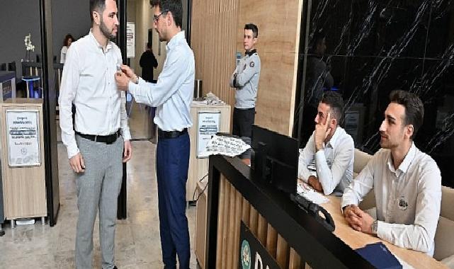Manisa Büyükşehir Belediye Başkanı Ferdi Zeyrek’ten 28 Nisan Sağlıkçıya Şiddete Hayır Gününde Önemli Mesaj