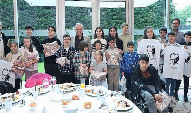 Nilüfer Belediyesi’nden 23 Nisan Ulusal Egemenlik ve Çocuk Bayramı Kutlaması ve Engelli Dostu Çalışmalar