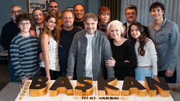 Oktay Kaynarca’ya sette doğum günü sürprizi