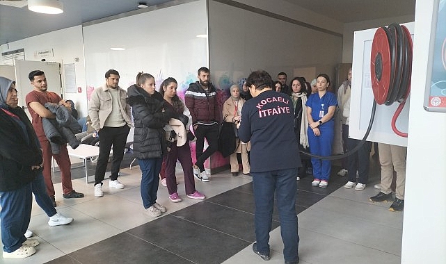 Şehir Hastanesi çalışanına acil durumu eğitimi