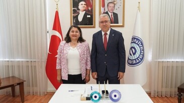 Üniversiteli Gençlerin Üreme Hayat Planı’na Yönelik Üreme Sıhhati Projesine TÜSEB’den dayanak