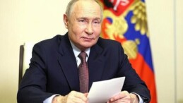 Vladimir Putin’den Literaturnaya Gazeta’ya Tebrik Mesajı