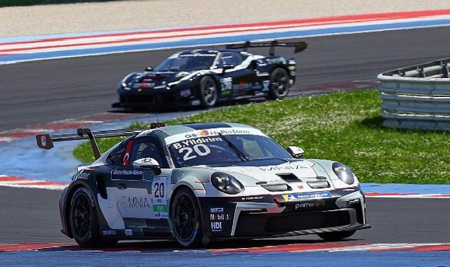 16 Yaşındaki Genç Yıldız Batı Yıldırım, Porsche Carrera Cup İtalya Serisi’nde Mücadeleye Başlıyor