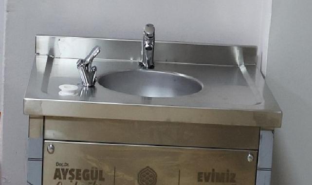 Bakırköy Belediyesi’nden Okullara Temiz ve Sağlıklı Su Desteği